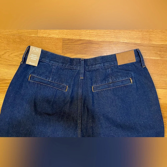 NWT Madewell Baggy Straight Jeans in Woodham Wash: Pleated Edition Size 32 - Picture 8 of 13